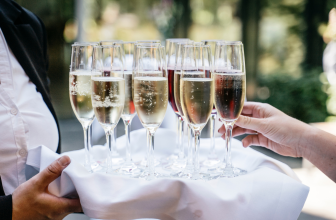 NEJLEPŠÍ PROSECCO: Srovnání 10 nejlepších šumivých vín pro rok 2023